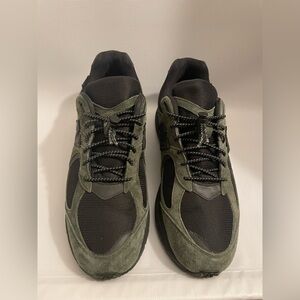 JJJJbound x NB 2002R